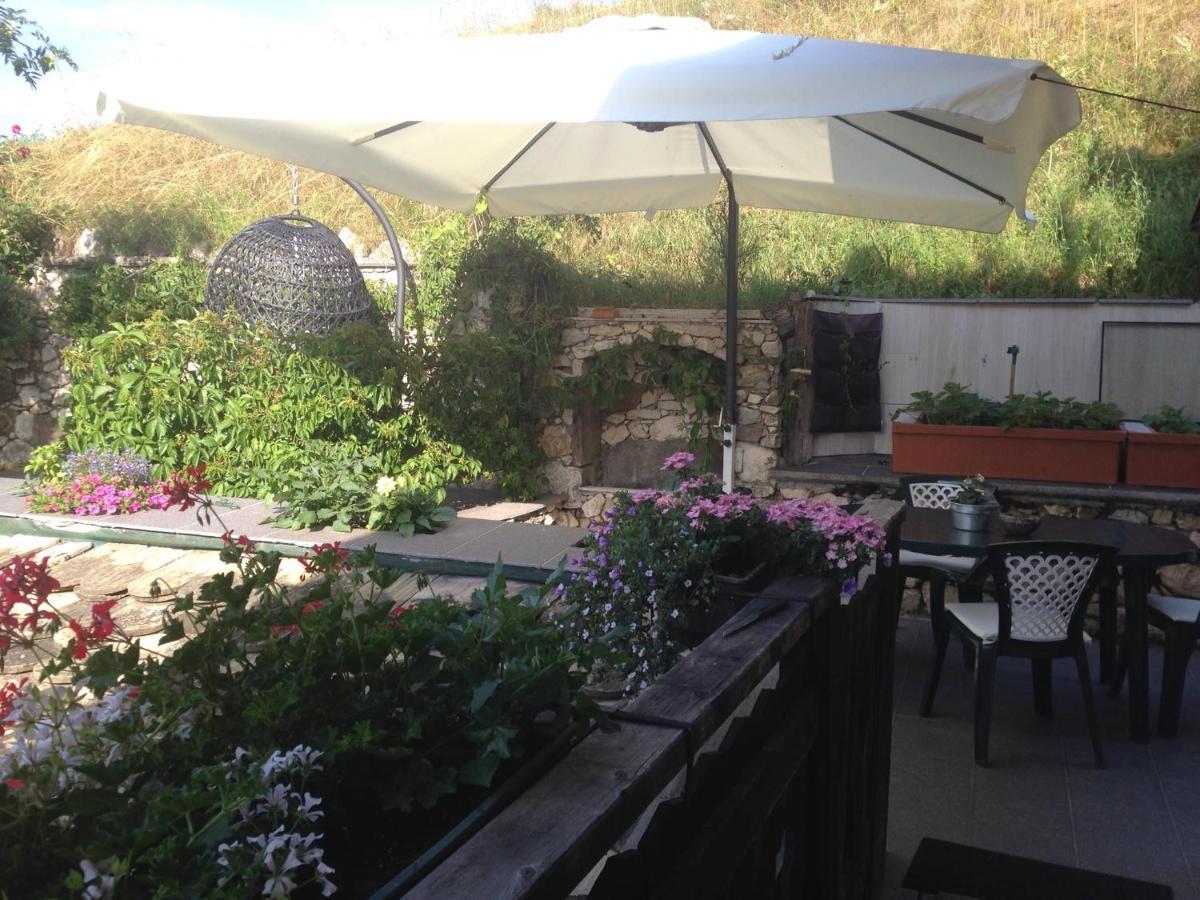B&B La Casa Delle Bambole Panchià Eksteriør bilde