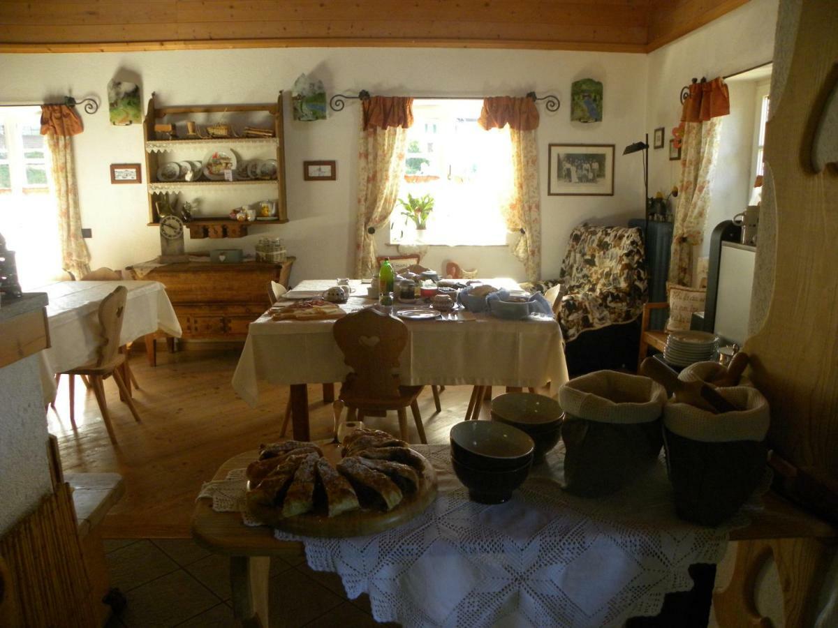 B&B La Casa Delle Bambole Panchià Eksteriør bilde